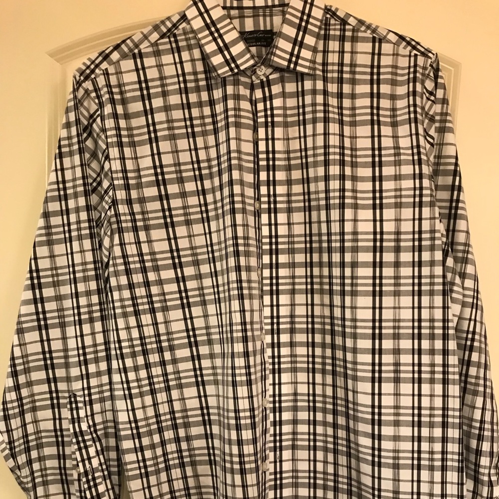 EUC Kenneth Cole Plaid Button Up